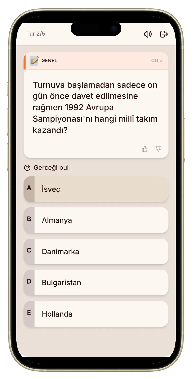 Let's Fib'de blöflerin arasından gerçek futbol cevabına oy vermek